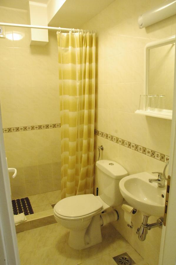 Villa Nevenka Rooms Белград Стая снимка